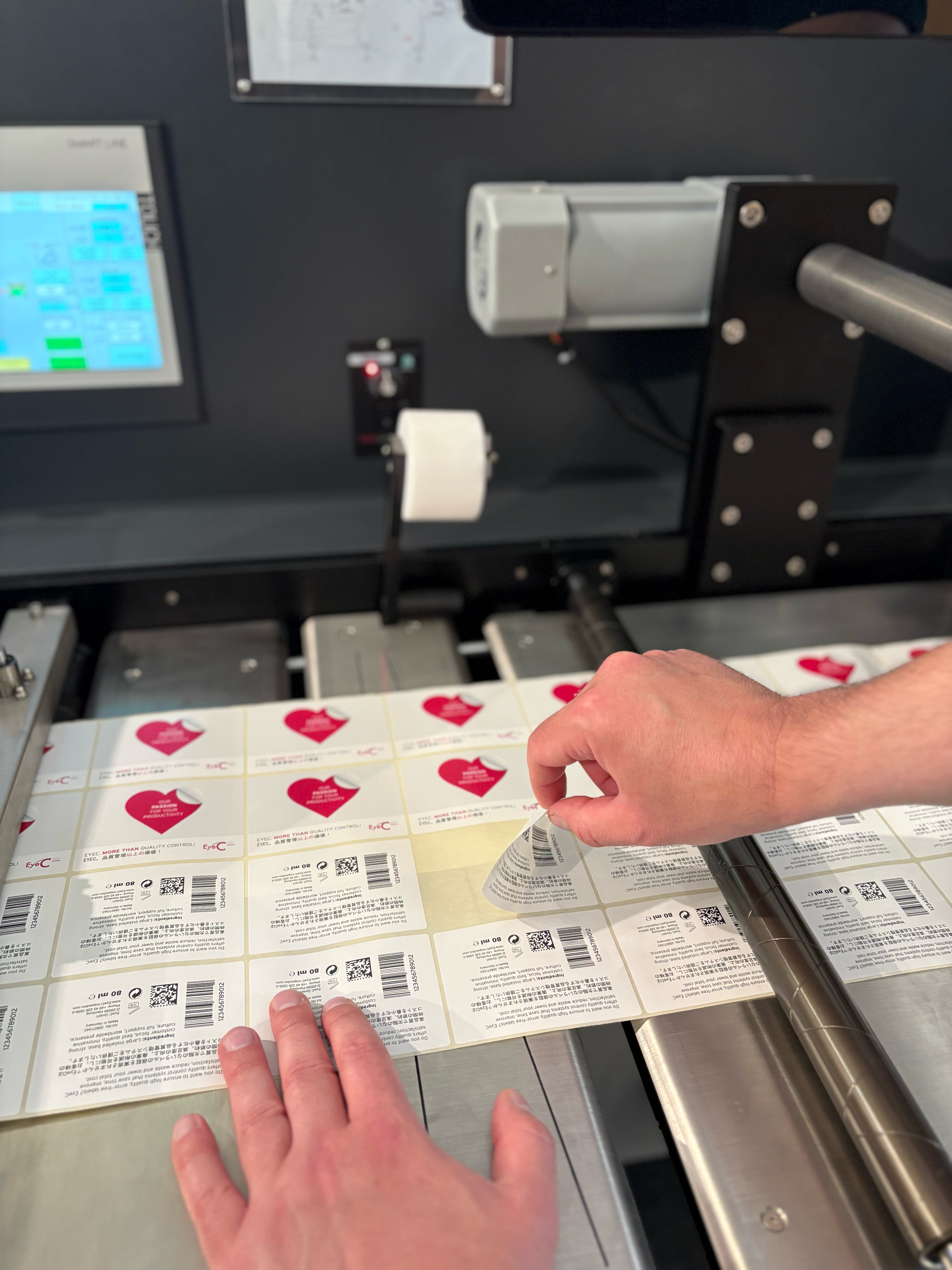 Innovative Druckbildinspektions-Systeme / Sicherheit, Effizienz und Nachhaltigkeit für die Produktion von pharmazeutischen Packmitteln